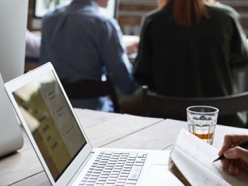 美國加關(guān)稅致利潤下滑，中國賣家轉(zhuǎn)向東歐開拓新市場