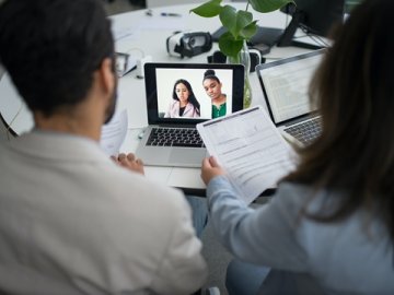 如何制定和修改在美國注冊(cè)的公司章程