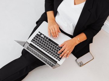 注冊(cè)香港公司合法嗎？費(fèi)用多少？