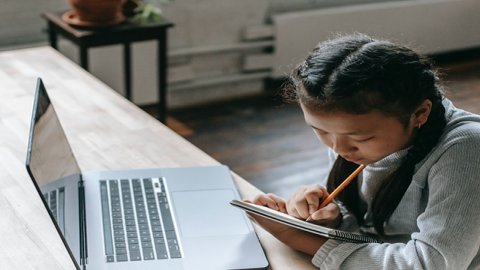 外貿(mào)SOHO與客戶交流、收款及物流解決計(jì)劃全攻略：輕松實(shí)現(xiàn)收款與物流問題一網(wǎng)打盡