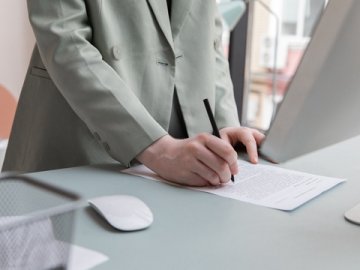 外籍人士在京申請工作簽證的條件有哪些？