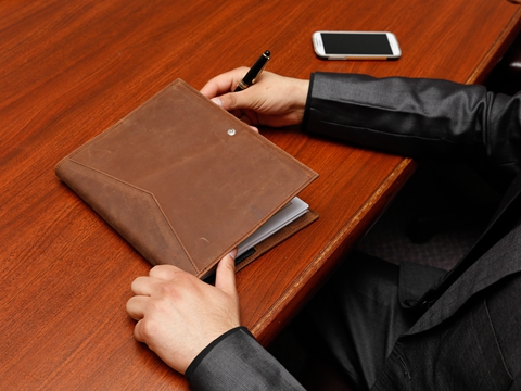 2025年美國公司注冊后如何獲取行業(yè)許可證？合規(guī)指南