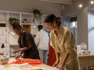 龍華新區(qū)輕松注冊(cè)美國(guó)公司，一站式出海服務(wù)助你成功經(jīng)商