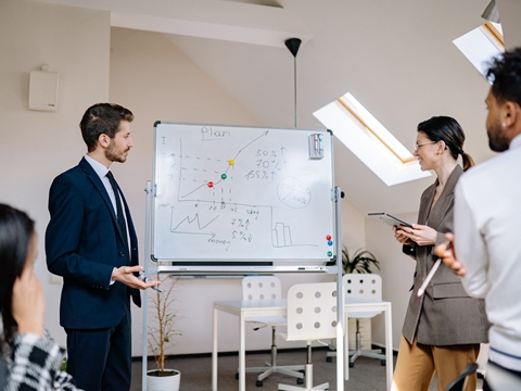 年審代辦，專業(yè)服務(wù)讓您安心無憂