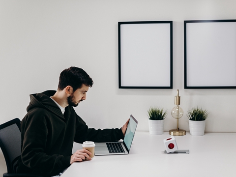 增值電信業(yè)務(wù)許可證好辦嗎(拍賣業(yè)務(wù)經(jīng)營許可證)